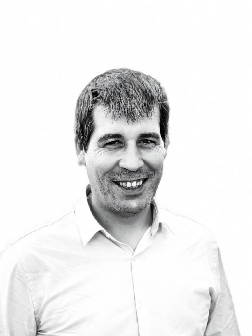 Daniel Pérez Álvarez - black and white portrait